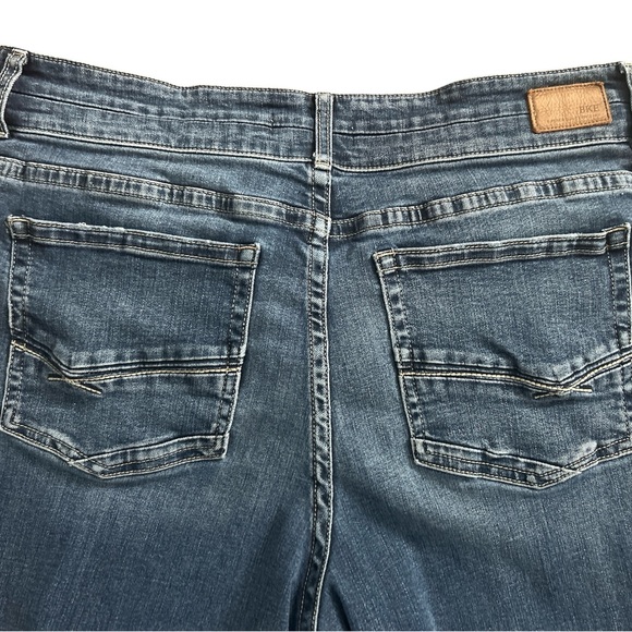 BKE Women’s 38/31.5 Jeans Gabby Curvy High Rise Bootcut - Picture 3 of 6